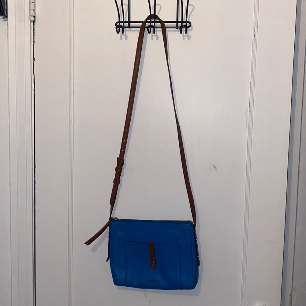 Fossil Gemma leather crossbody flat bag with zipper - Picture 2 of 10
